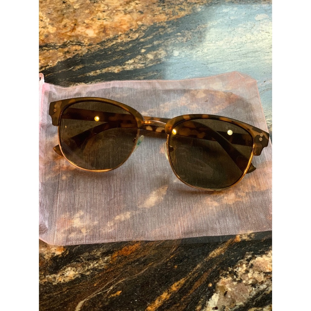 Aviator 🕶